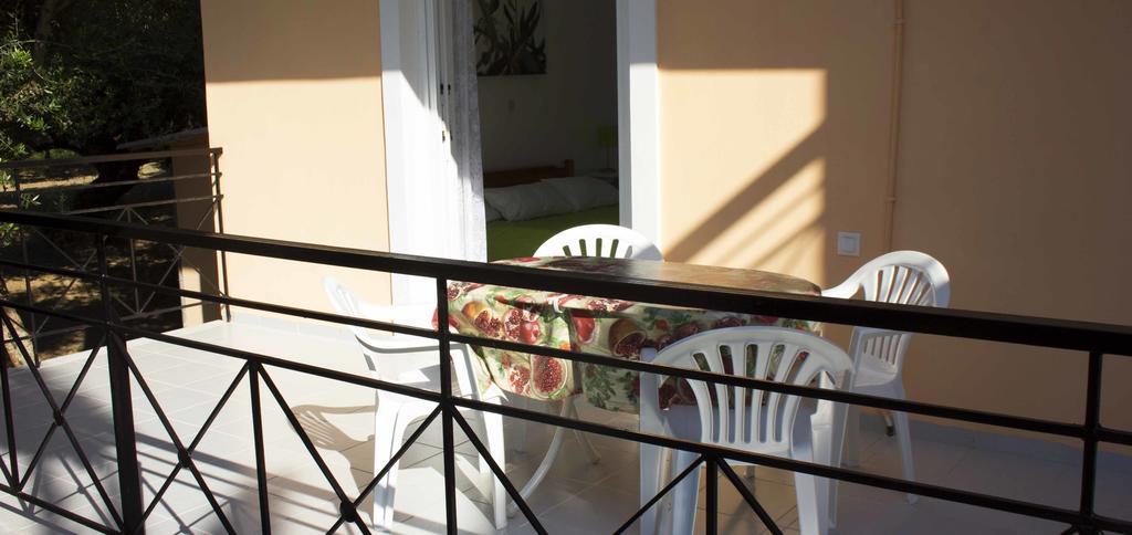 Olive Grove Apts Lithakia  Exterior foto